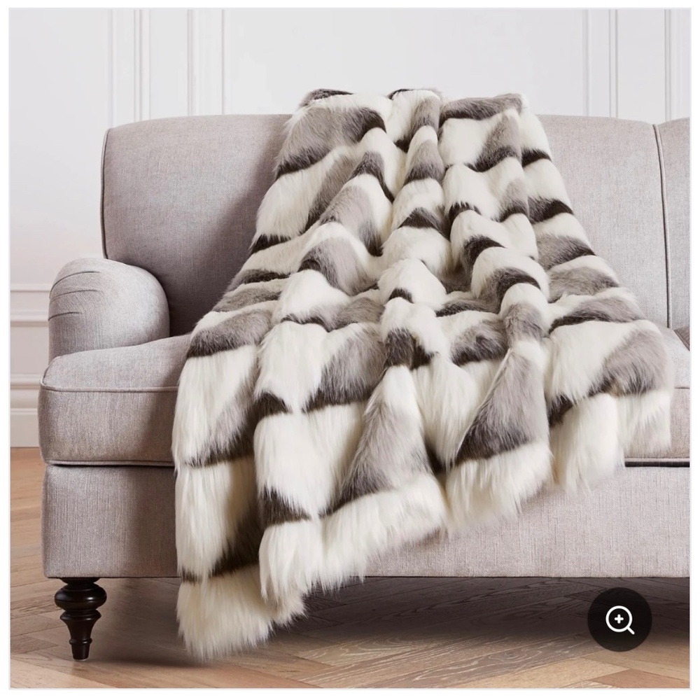 Z Gallerie Peyton Throw - Grey